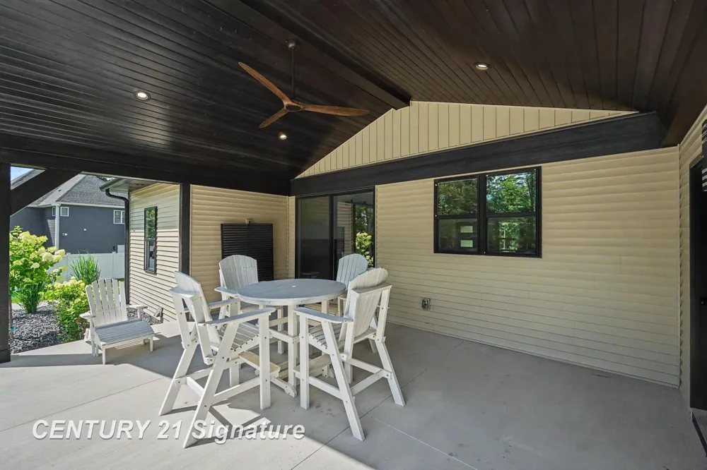 3568 E Douglas Drive Larkin Charter Township, MI 48642