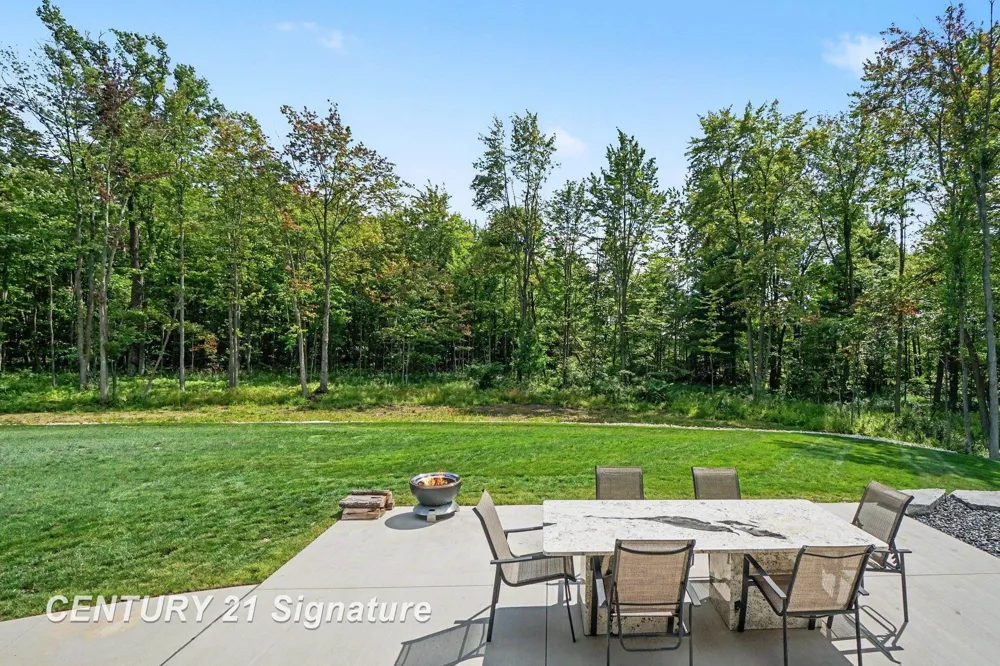 3568 E Douglas Drive Larkin Charter Township, MI 48642