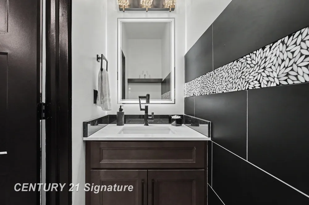 3568 E Douglas Drive Larkin Charter Township, MI 48642