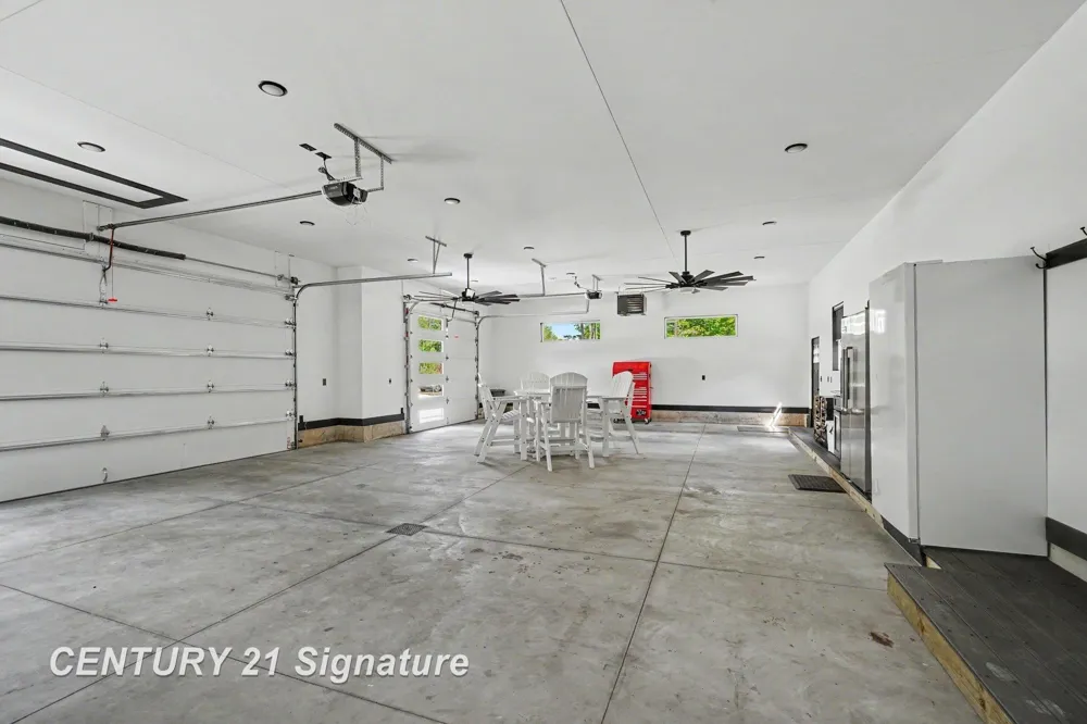 3568 E Douglas Drive Larkin Charter Township, MI 48642