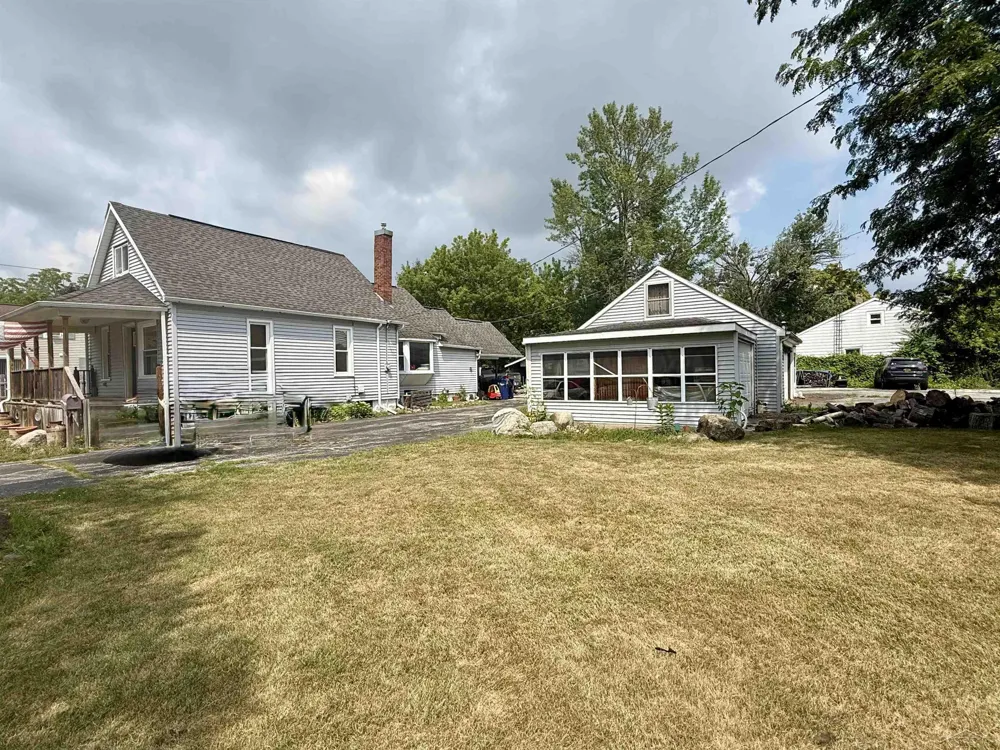 307 McGraw Street Bay City City, MI 48708
