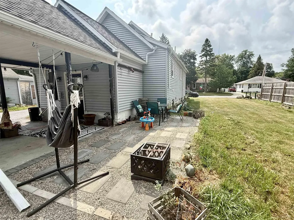 307 McGraw Street Bay City City, MI 48708