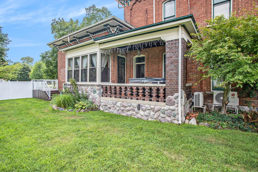 213 W Chicago Street Coldwater City, MI 49036