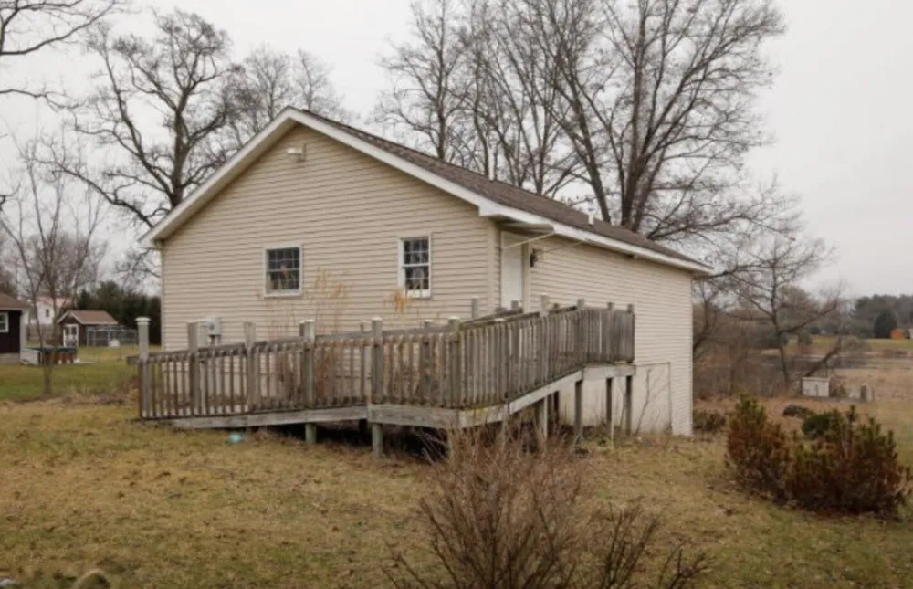 24108 Banker Street Sherman Township, MI 49091