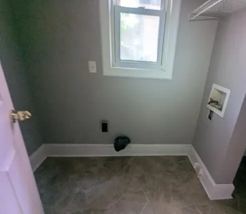 223 Woodlawn Avenue Lansing City, MI 48910