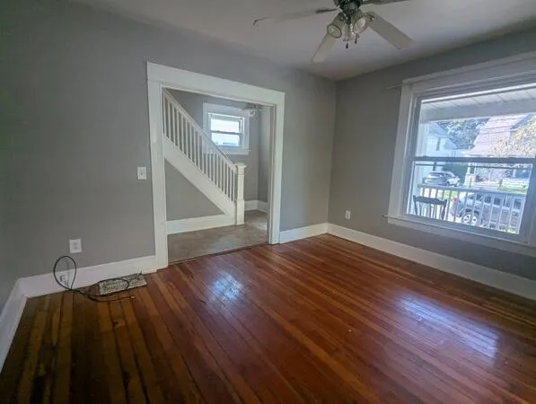 223 Woodlawn Avenue Lansing City, MI 48910