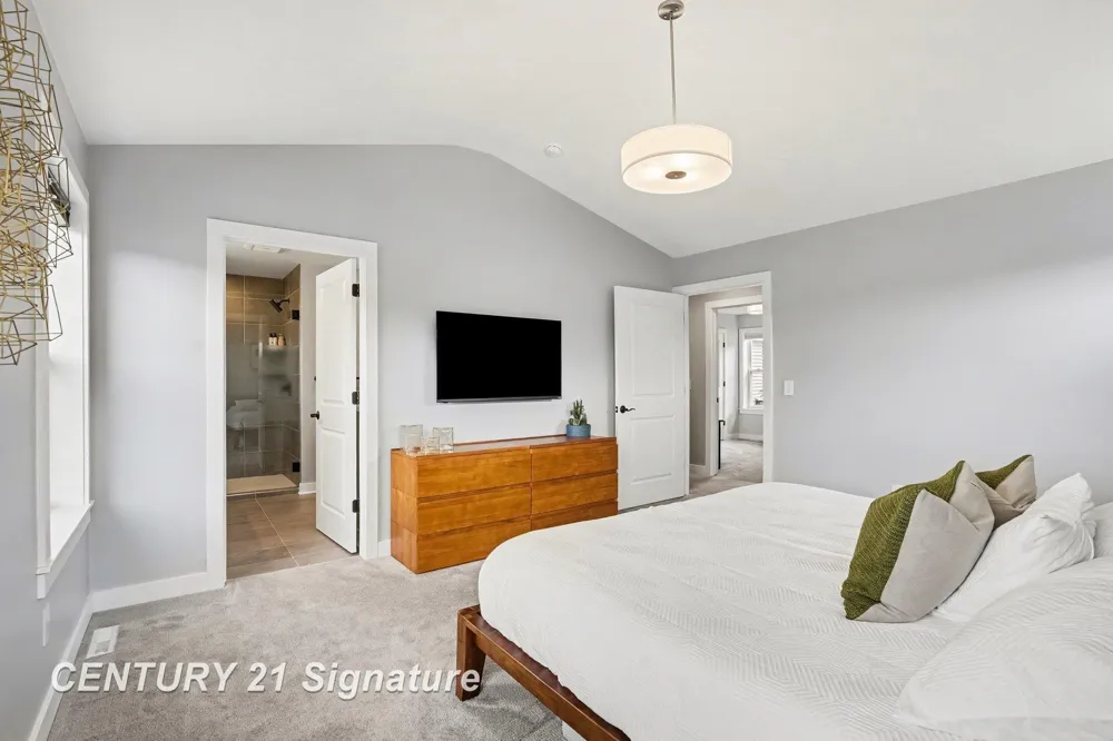 3863 E Letts Road Larkin Charter Township, MI 48642