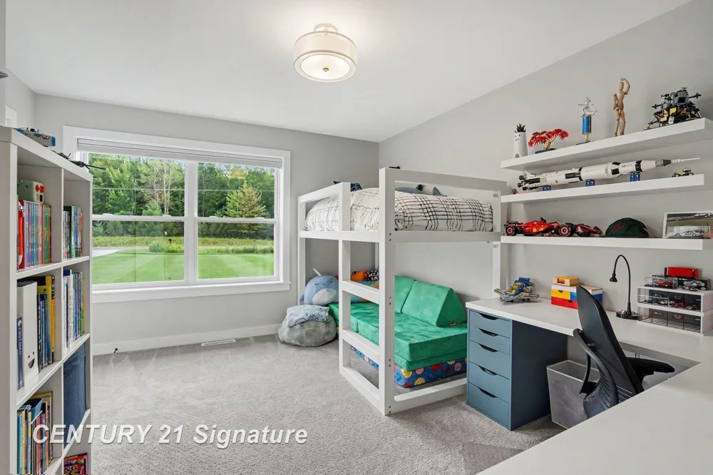 3863 E Letts Road Larkin Charter Township, MI 48642