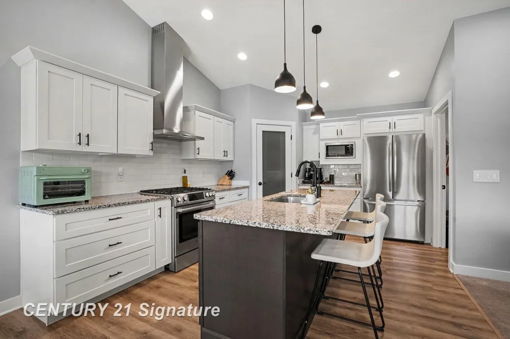 3863 E Letts Road Larkin Charter Township, MI 48642