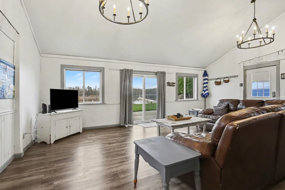 416 W Russell Drive Ovid Township, MI 49036
