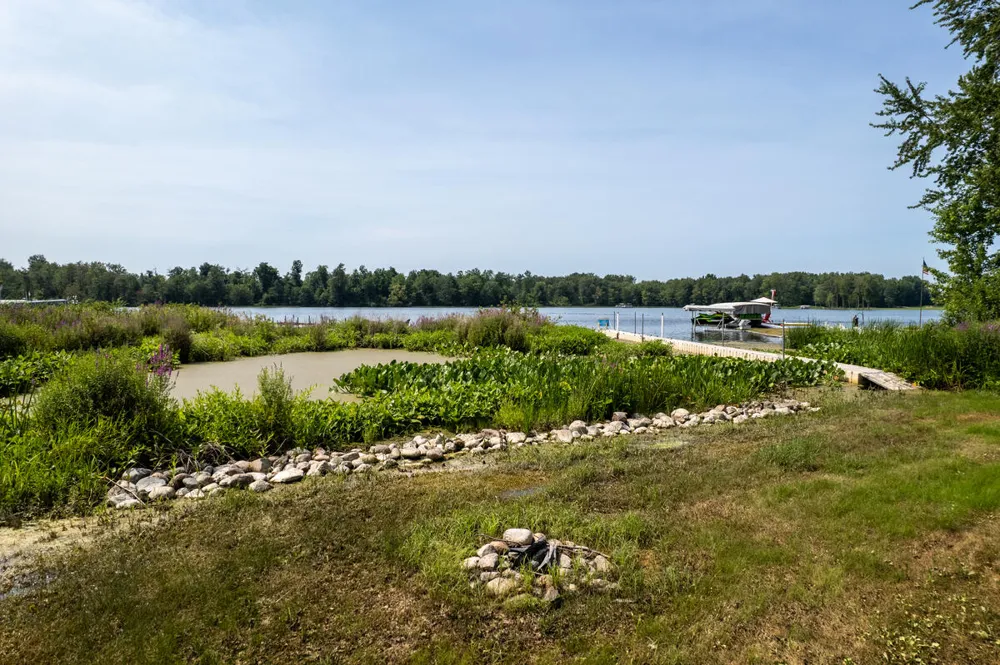 416 W Russell Drive Ovid Township, MI 49036