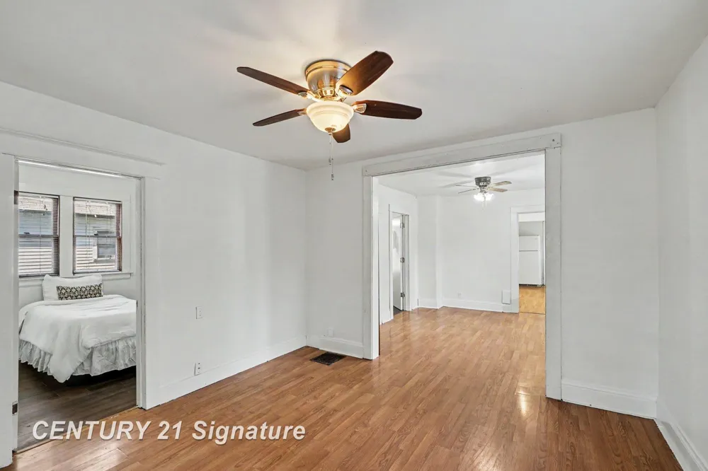 2414 Benjamin Street Saginaw City, MI 48602