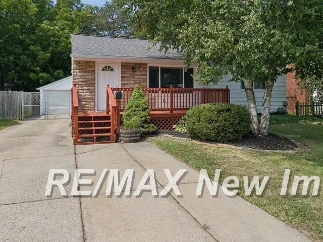 911 Thurman Street Saginaw City, MI 48602