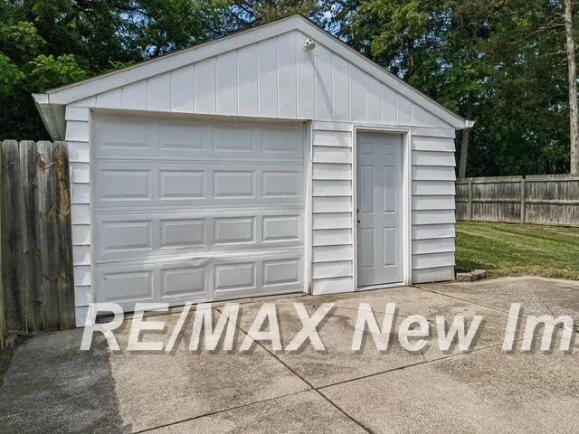 911 Thurman Street Saginaw City, MI 48602