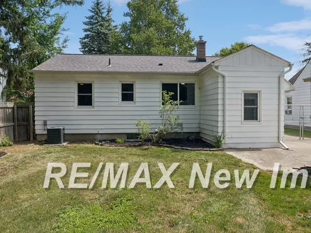 911 Thurman Street Saginaw City, MI 48602