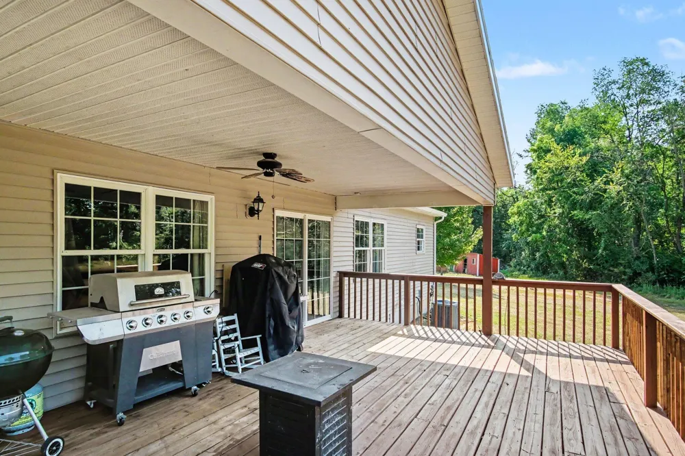 11159 Gravel Ridge Road Winfield Township, MI 48850