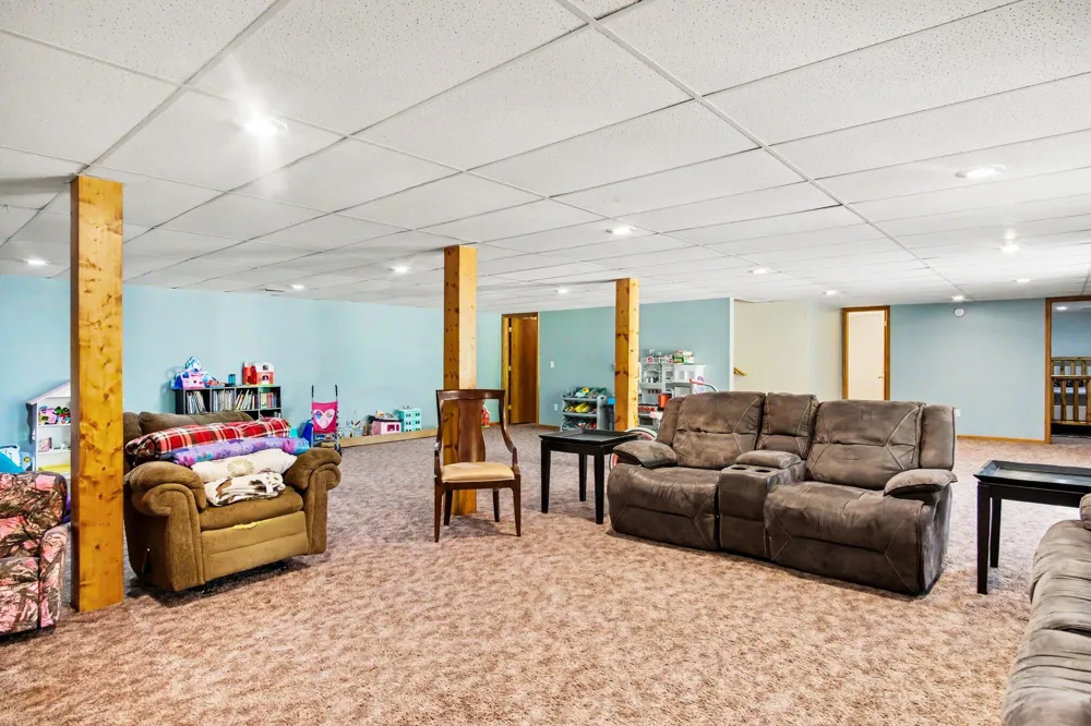 11159 Gravel Ridge Road Winfield Township, MI 48850