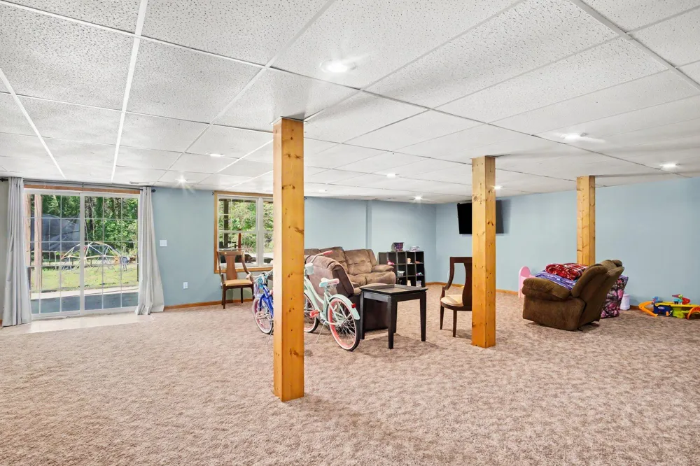 11159 Gravel Ridge Road Winfield Township, MI 48850