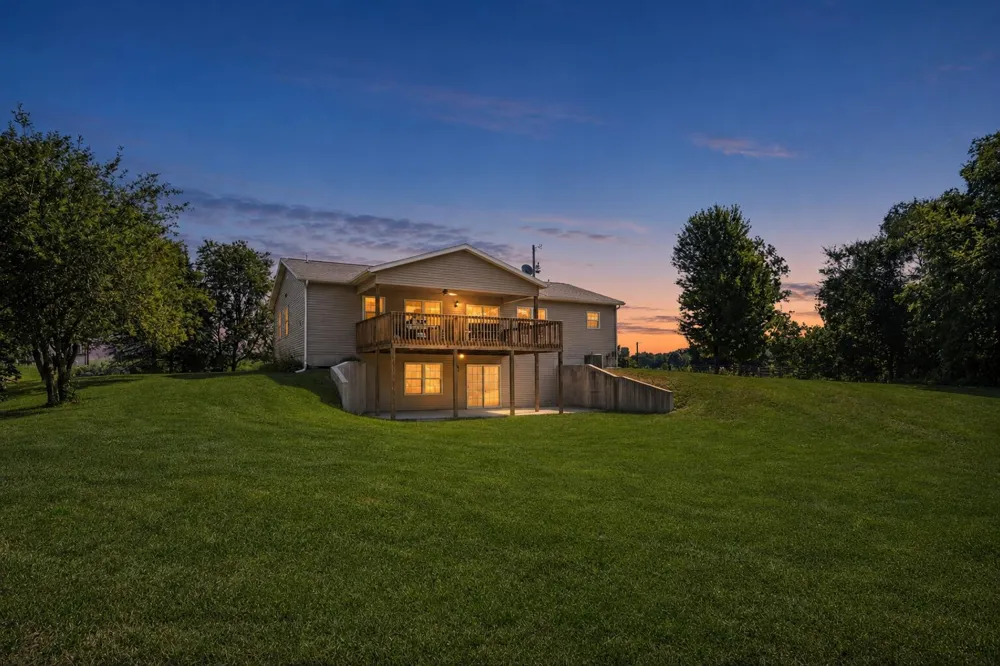11159 Gravel Ridge Road Winfield Township, MI 48850