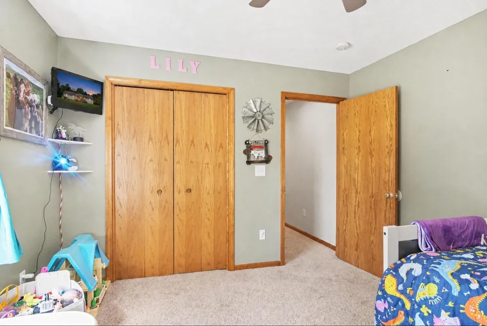11159 Gravel Ridge Road Winfield Township, MI 48850