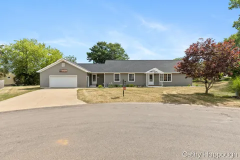 918 Emerald Circle