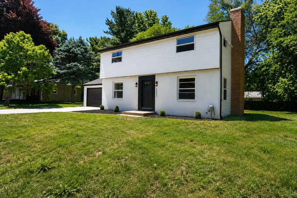 2490 Strathmore Street Oshtemo Charter Township, MI 49009