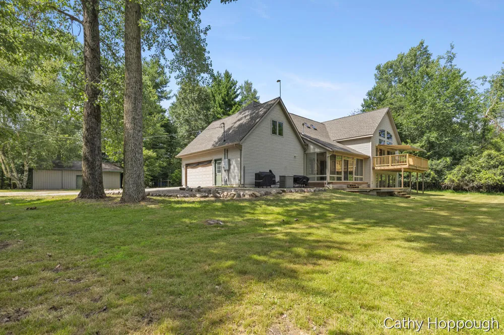 8687 River Run Trail Eureka Township, MI 48838