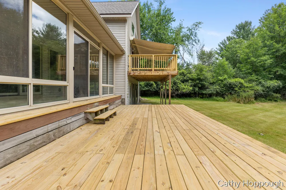 8687 River Run Trail Eureka Township, MI 48838
