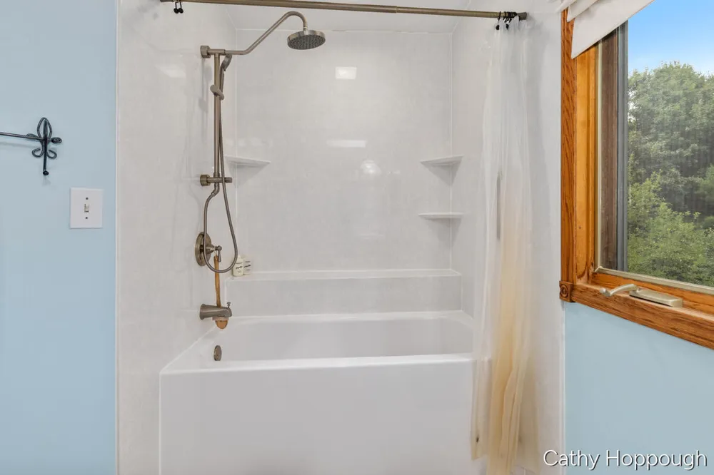 8687 River Run Trail Eureka Township, MI 48838