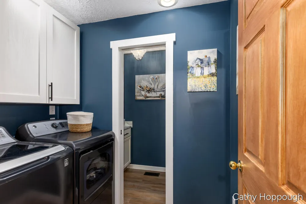 8687 River Run Trail Eureka Township, MI 48838