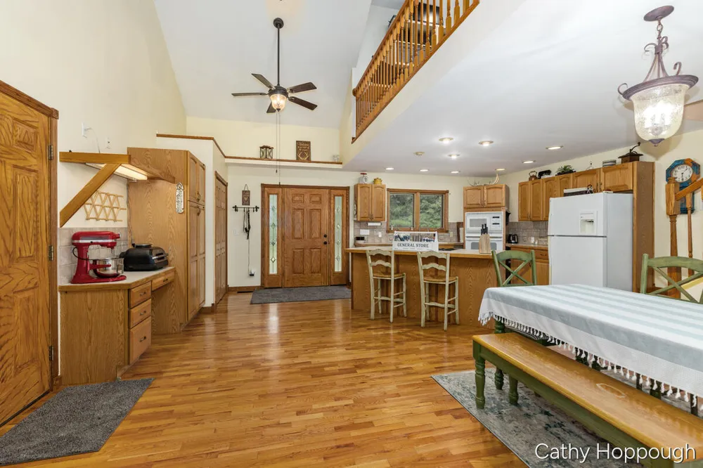 8687 River Run Trail Eureka Township, MI 48838