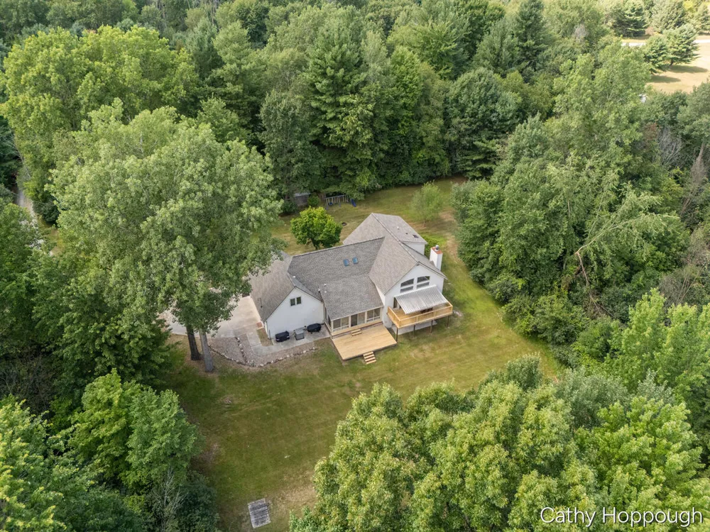 8687 River Run Trail Eureka Township, MI 48838