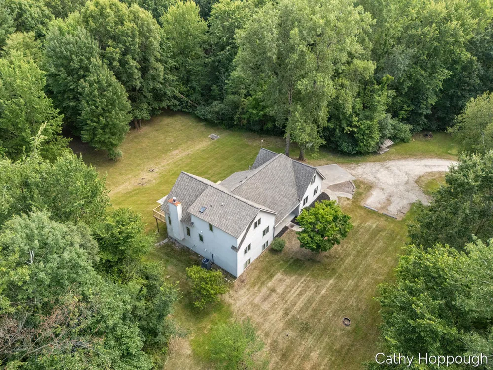 8687 River Run Trail Eureka Township, MI 48838