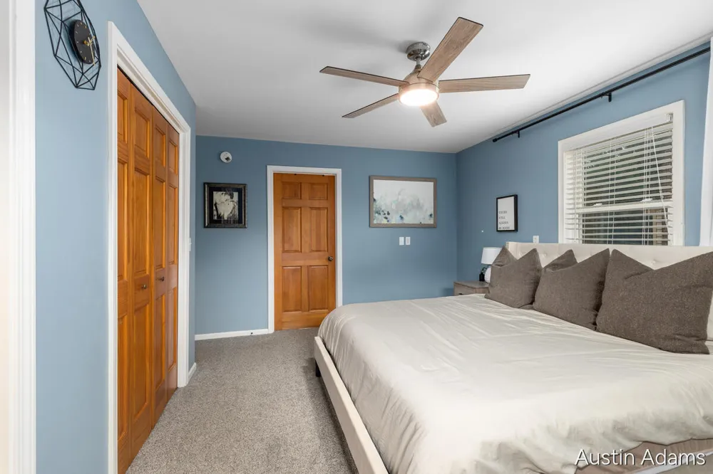 2110 Fawnwood Drive SE Kentwood City, MI 49508