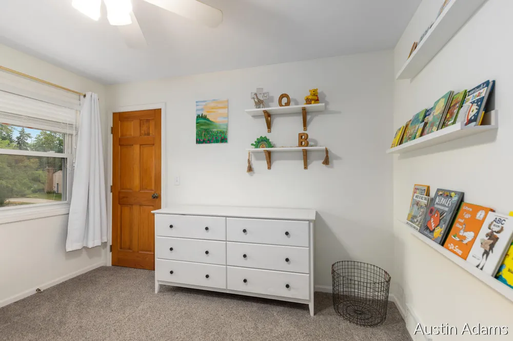 2110 Fawnwood Drive SE Kentwood City, MI 49508