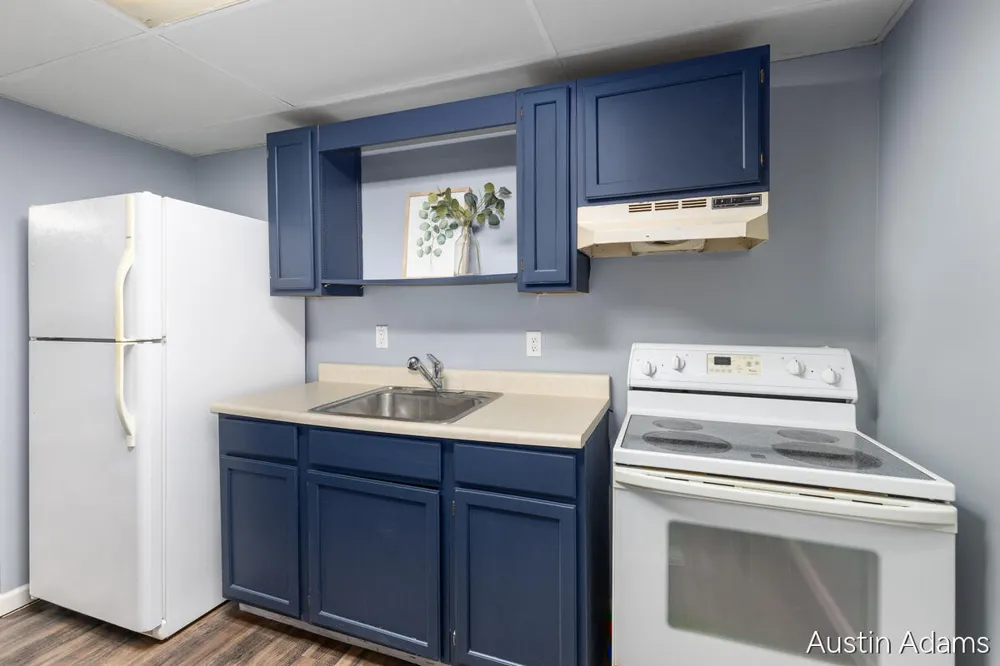 2110 Fawnwood Drive SE Kentwood City, MI 49508
