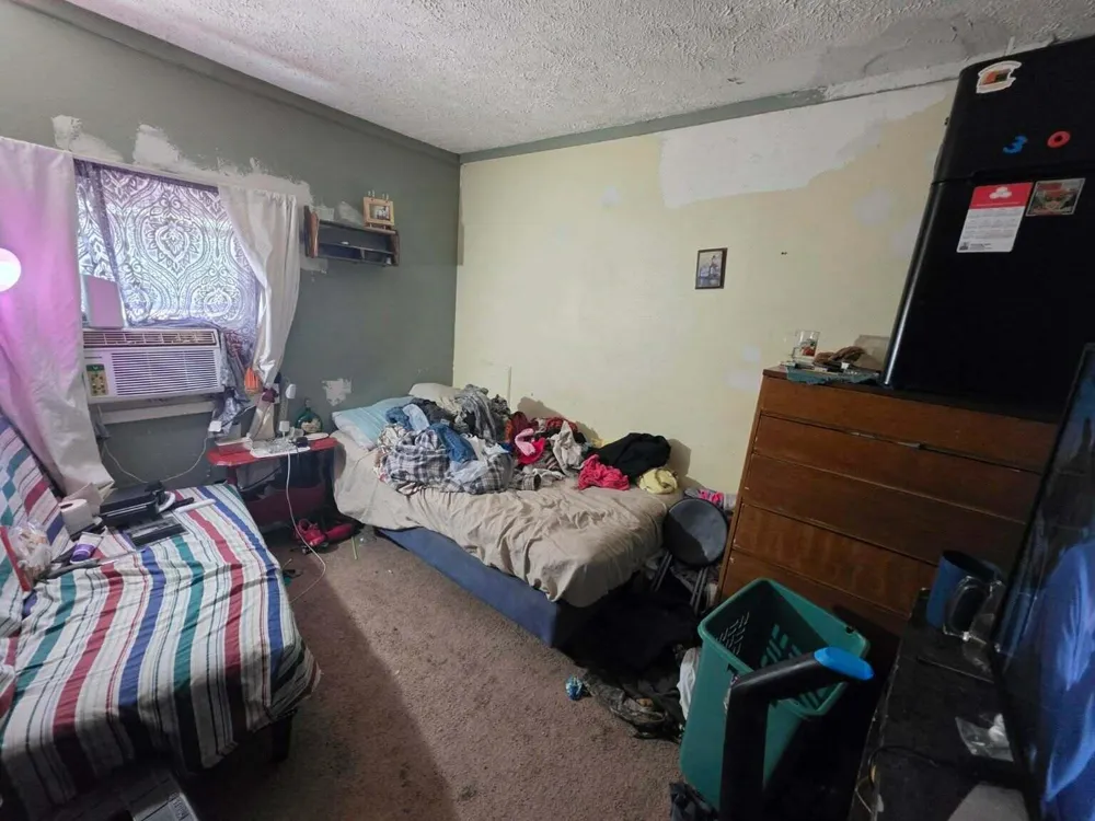 3420 Burchfield Drive Lansing City, MI 48910