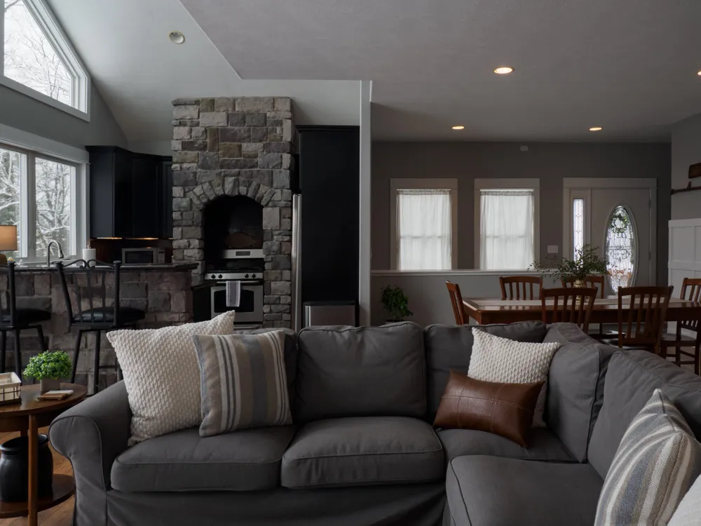 12375 Woodland Park Drive NE Grattan Township, MI 48809