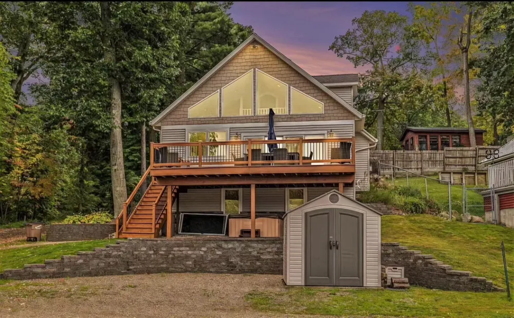 12375 Woodland Park Drive NE Grattan Township, MI 48809