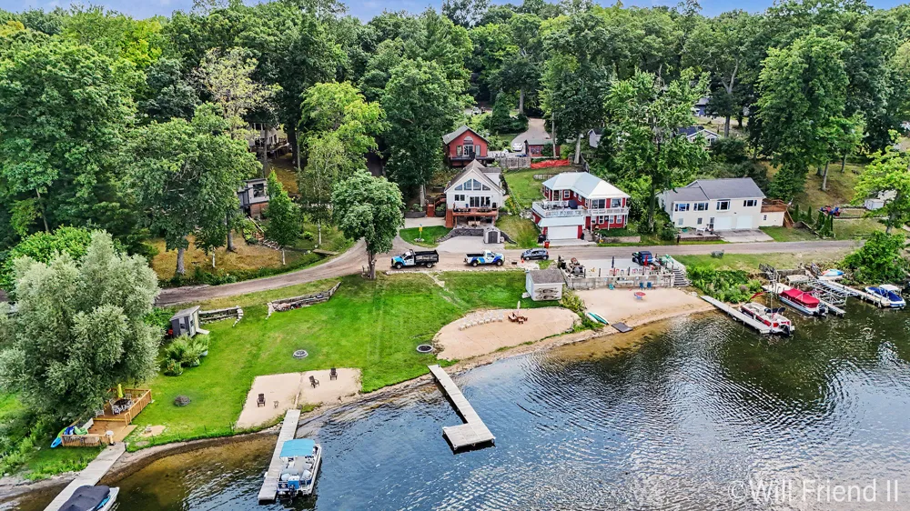 12375 Woodland Park Drive NE Grattan Township, MI 48809