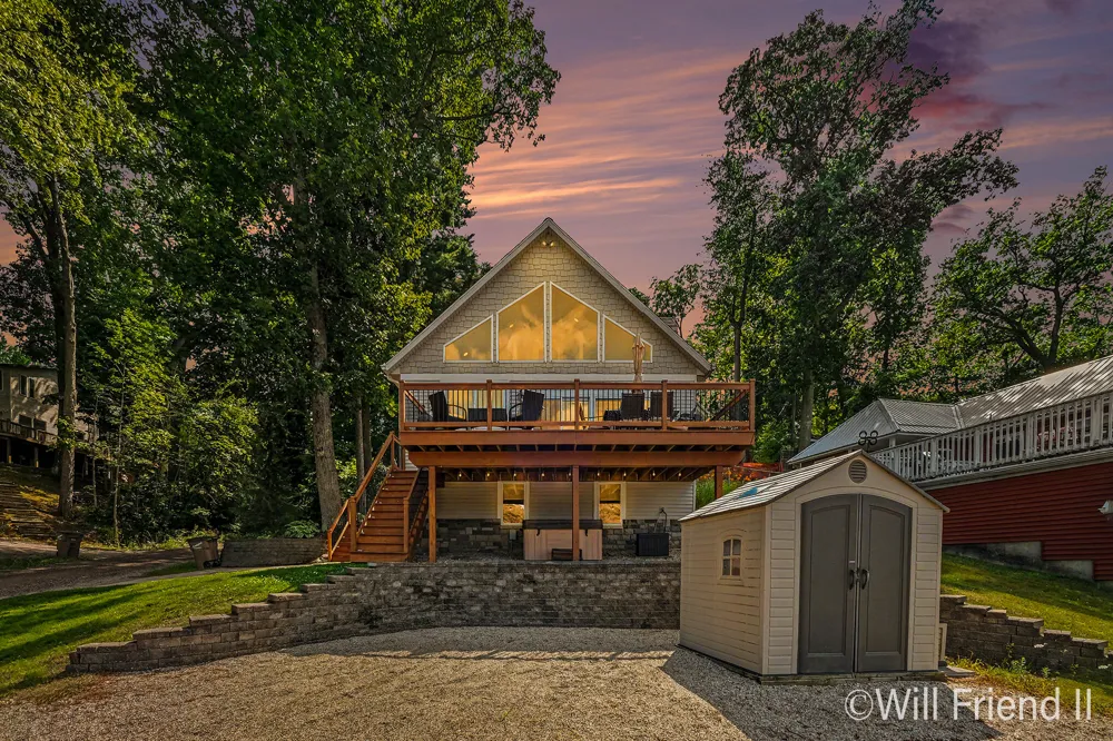 12375 Woodland Park Drive NE Grattan Township, MI 48809