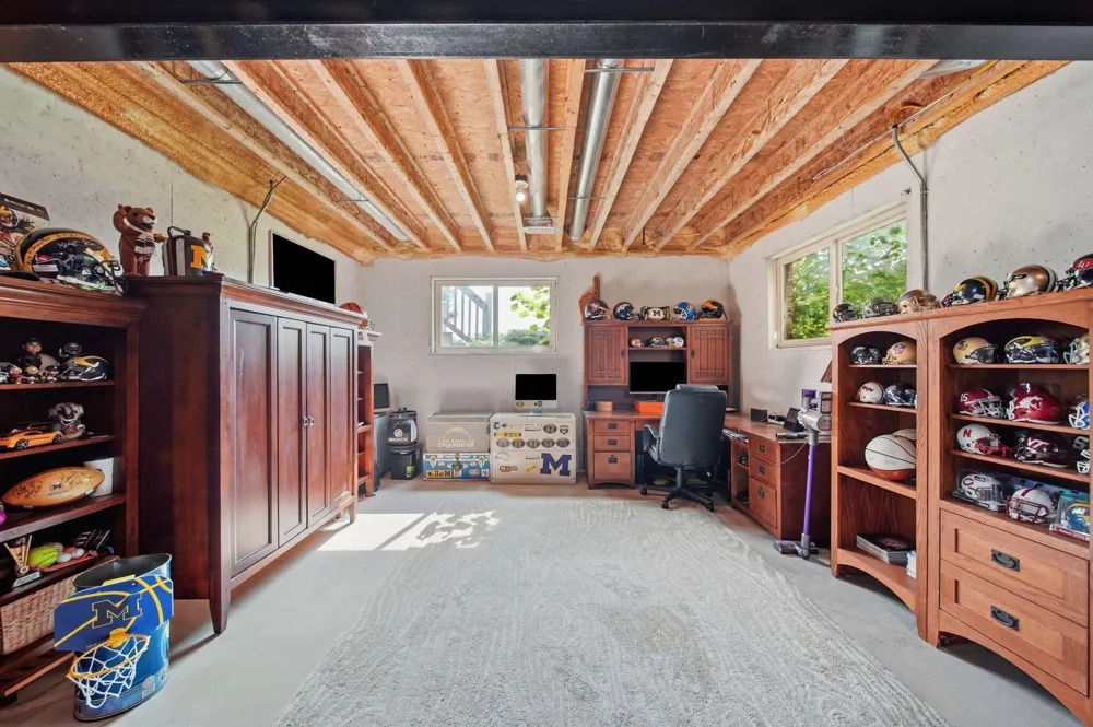 6900 Arkona Road Saline Township, MI 48176
