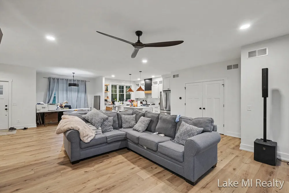 5655 Courtney Lynn Court Wyoming City, MI 49418