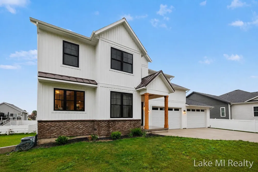 5655 Courtney Lynn Court Wyoming City, MI 49418