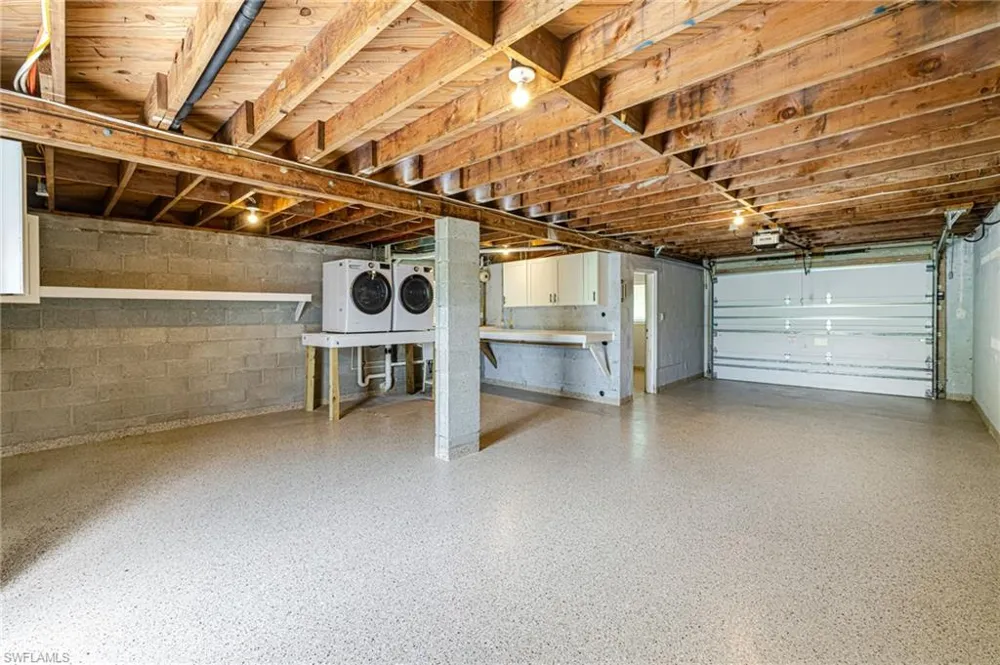 139 Coconut Drive Fort Myers Beach, FL 33931