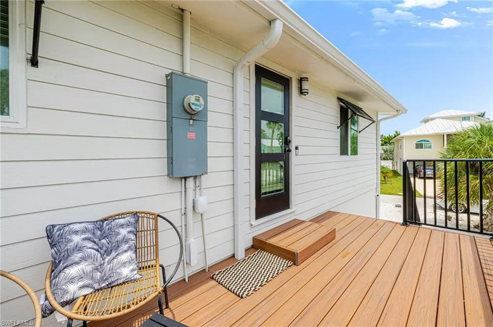 139 Coconut Drive Fort Myers Beach, FL 33931
