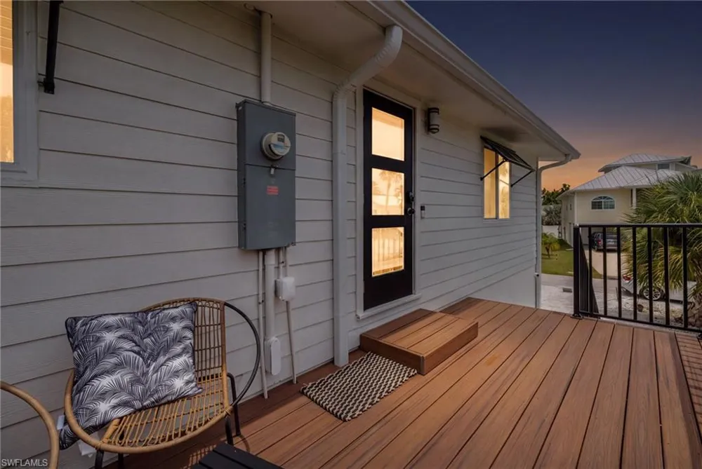 139 Coconut Drive Fort Myers Beach, FL 33931