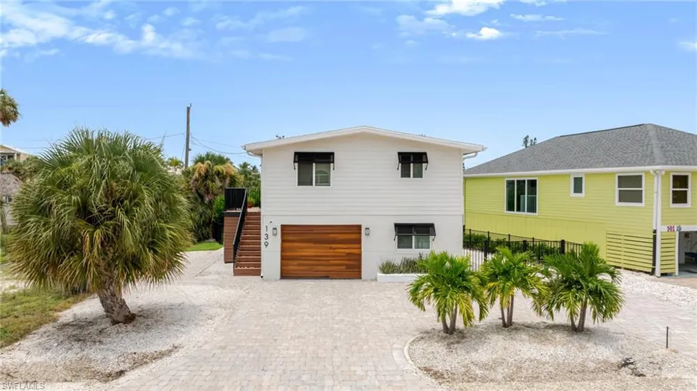 139 Coconut Drive Fort Myers Beach, FL 33931