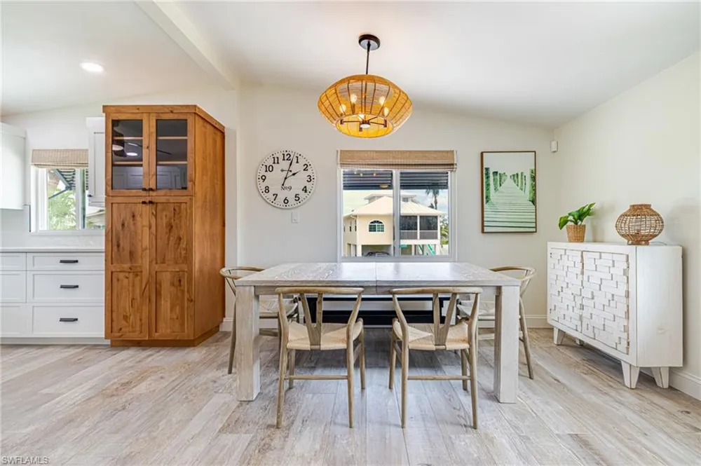 139 Coconut Drive Fort Myers Beach, FL 33931