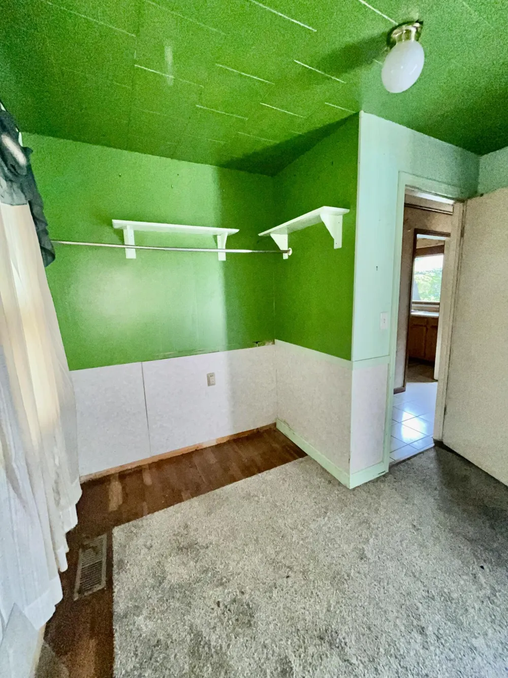 335 Abbie Street SE Wyoming City, MI 49548